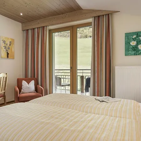 Appartementhaus Sennhüttn