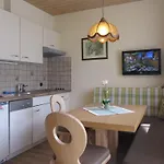Appartementhaus Sennhuettn 3* 弗林肯贝格