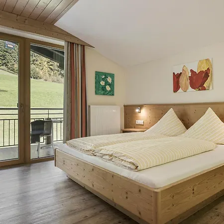 Appartementhaus Sennhuettn 4*